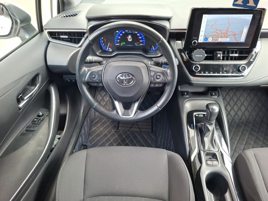 TOYOTA d'occasion COROLLA TS 122H DYNAMIC de 2022 Montreuil (93)﻿