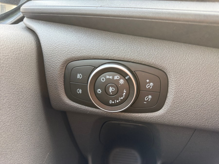 FORD d'occasion TRANSIT 2.0 ECOBLUE 185 de 2020 Carcassonne (11)﻿