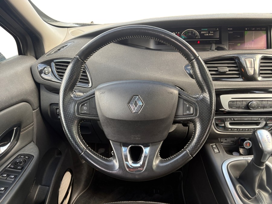 RENAULT d'occasion SCENIC 1.5 dCi 110ch Bose 2015 EDC de 2016 Méry