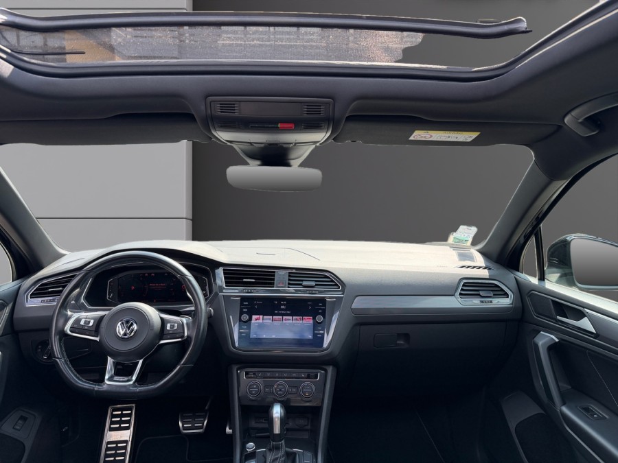 VOLKSWAGEN d'occasion TIGUAN 2.0 TDI 240 4X4 DSG BLACK R-LINE de 2019