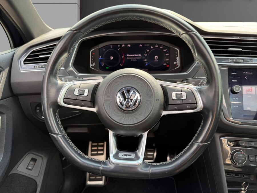 VOLKSWAGEN d'occasion TIGUAN 2.0 TDI 240 4X4 DSG BLACK R-LINE de 2019