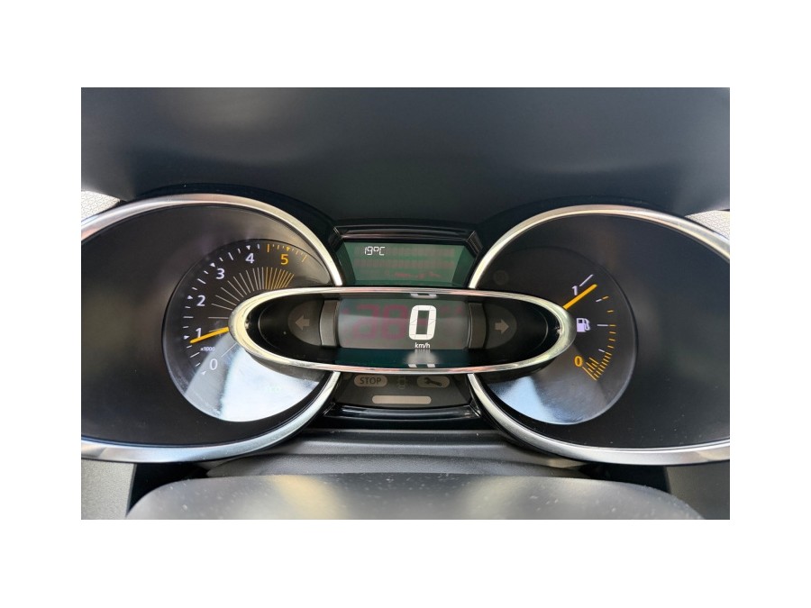 RENAULT d'occasion CLIO 1.5 DCI 90 BUSINESS de 2015 Le Raincy (93)﻿