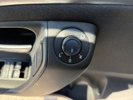 VOLKSWAGEN d'occasion POLO 1.4 TDI 90 CONFORTLINE de 2016 Salon de