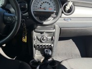 MINI d'occasion MINI ONE 75 BRICK LANE de 2012 Troyes (10)﻿