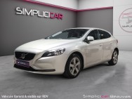 VOLVO d'occasion V40 T2 de 2015 Beauvais (60)﻿