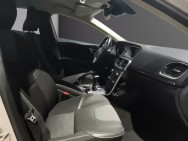 VOLVO d'occasion V40 T2 de 2015 Beauvais (60)﻿