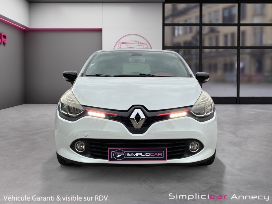 RENAULT d'occasion CLIO IV 0.9 TCE 90 ENERGY ZEN de 2015 Annecy (74)﻿