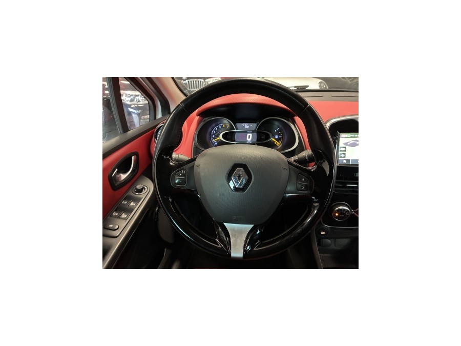 RENAULT d'occasion CLIO IV 0.9 TCE 90 ENERGY ZEN de 2015 Annecy (74)﻿