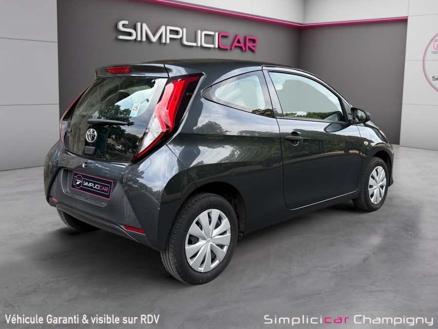 TOYOTA d'occasion AYGO 1.0 VVT-i 72ch x-black 3p de 2019 Champigny
