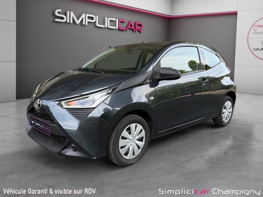 TOYOTA d'occasion AYGO 1.0 VVT-i 72ch x-black 3p de 2019 Champigny