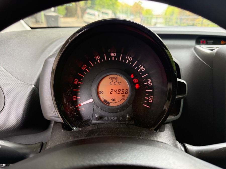 TOYOTA d'occasion AYGO 1.0 VVT-i 72ch x-black 3p de 2019 Champigny