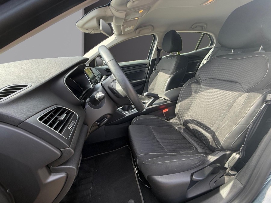 RENAULT d'occasion MEGANE 1.5 dCi 110ch energy Life de 2016 Brive La