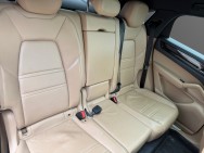 PORSCHE d'occasion CAYENNE E HYBRID de 2019 Narbonne (11)﻿