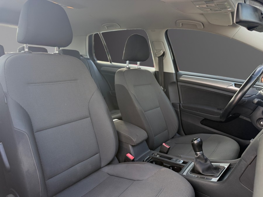 VOLKSWAGEN d'occasion GOLF VII 1.6 TDI 105 de 2014 Dijon (21)﻿