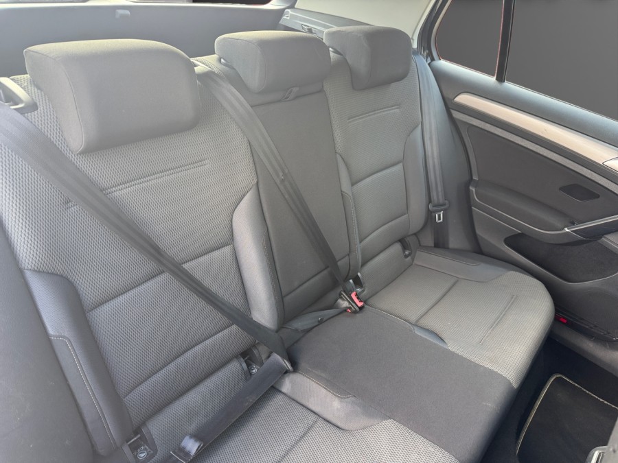 VOLKSWAGEN d'occasion GOLF VII 1.6 TDI 105 de 2014 Dijon (21)﻿