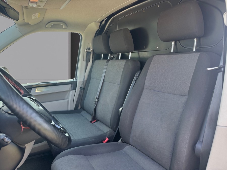 VOLKSWAGEN d'occasion TRANSPORTER L1H1 2.0 TDI 102 2.8T BUSINESS LINE