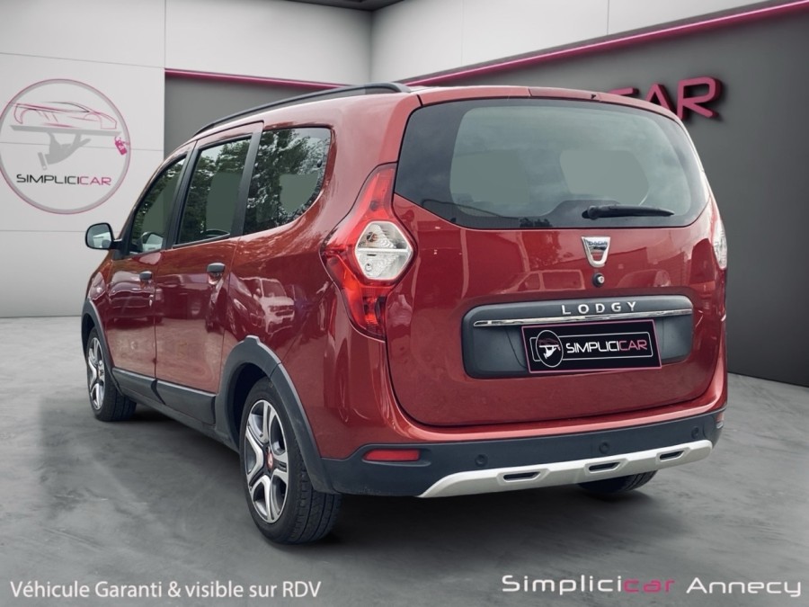 DACIA d'occasion LODGY DACIA Lodgy TCe 130 7 places STEPWAY de 2019