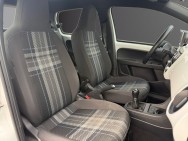 VOLKSWAGEN d'occasion UP 1.0 60ch up! club 5p de 2015 Orleans (45)﻿