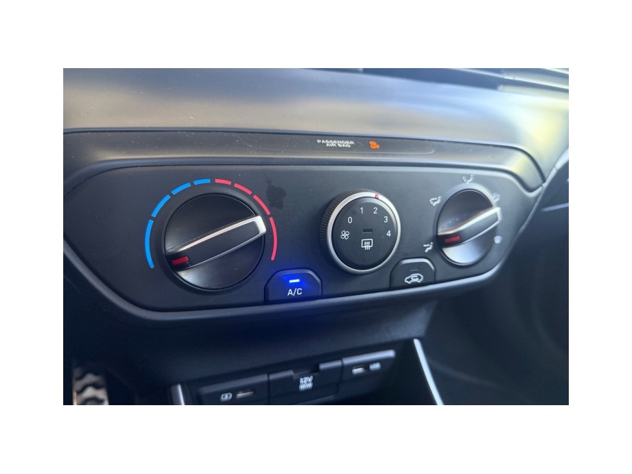 HYUNDAI d'occasion BAYON 1 TGDI 100 HYBRID 48V INTUITIVE de 2022