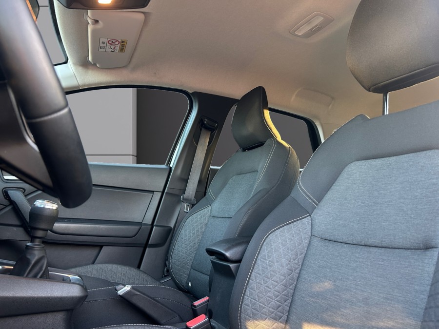 RENAULT d'occasion CAPTUR 1.3 MILD HYBRID 140 RS LINE de 2022 Colmar