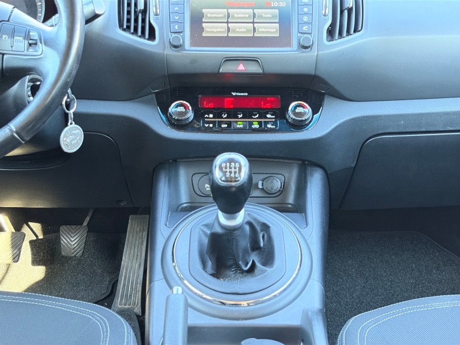 KIA d'occasion SPORTAGE 1.7 CRDI 115 2WD STYLE de 2014 Troyes (10)﻿