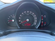 KIA d'occasion SPORTAGE 1.7 CRDI 115 2WD STYLE de 2014 Troyes (10)﻿