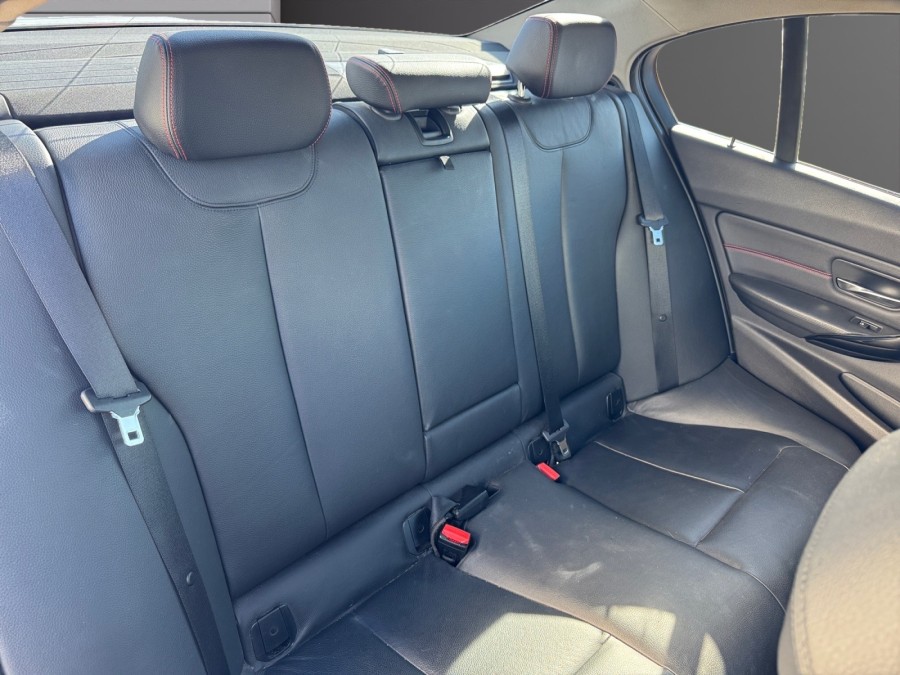BMW d'occasion SERIE 3 328I M SPORT BVA8 de 2012 Troyes (10)﻿
