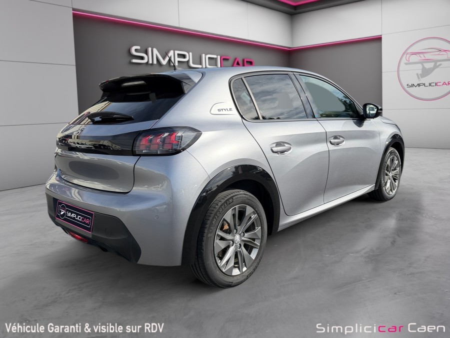 PEUGEOT d'occasion 208 e-208 136ch Style de 2022 Caen (14)﻿