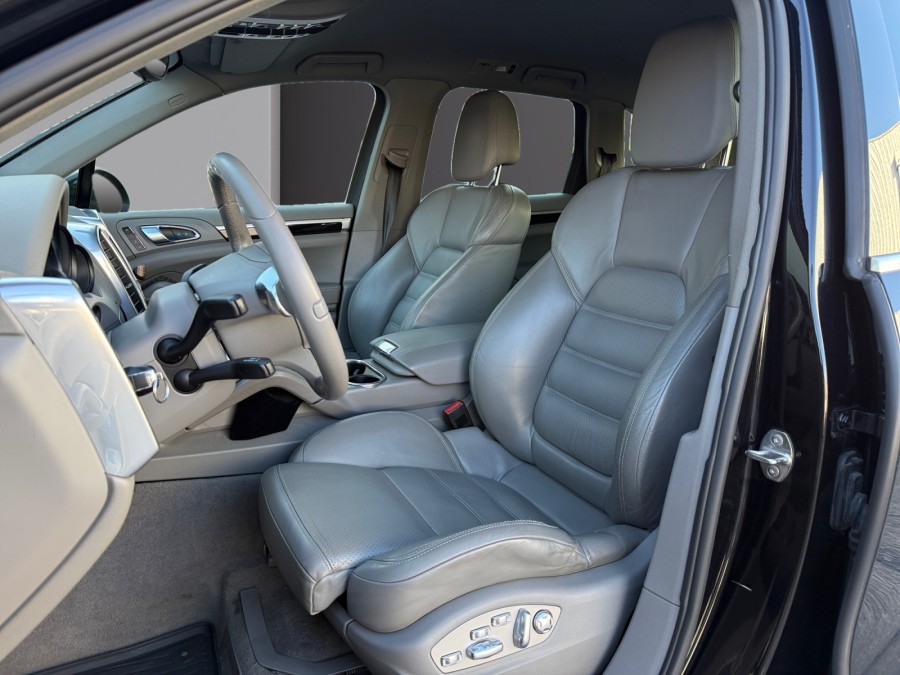 PORSCHE d'occasion CAYENNE 3 V6 D 245 TIPTRONIC S AUTO de 2012 Reims