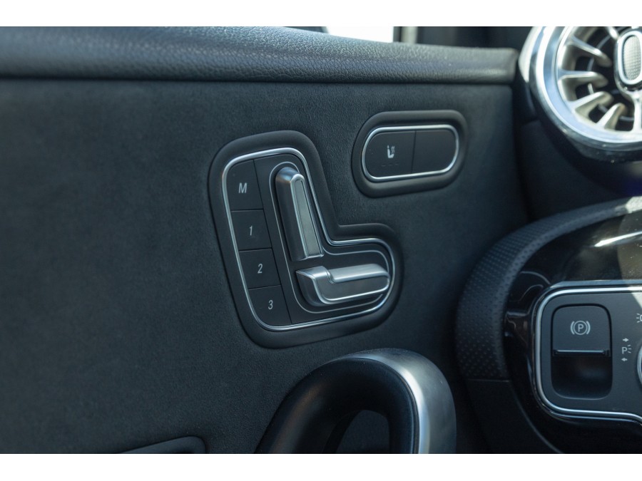 MERCEDES d'occasion CLASSE A 200 AMG LINE DCT de 2023 Troyes (10)﻿