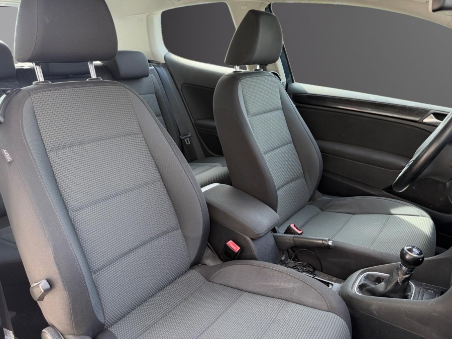 VOLKSWAGEN d'occasion GOLF VI 1.6 TDI CR 105 FAP TRENDLINE de 2010