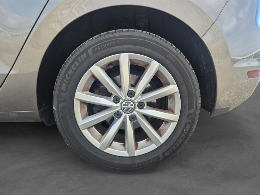 VOLKSWAGEN d'occasion Golf Sportsvan 1.4 TSI 125ch BlueMotion
