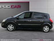 RENAULT d'occasion SCENIC II PACK AUTHENTIQUE 1.6 16V de 2005