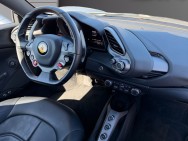 FERRARI d'occasion 488 GTB 488 GTB 3.9 V8 de 2017 Rennes (35)﻿