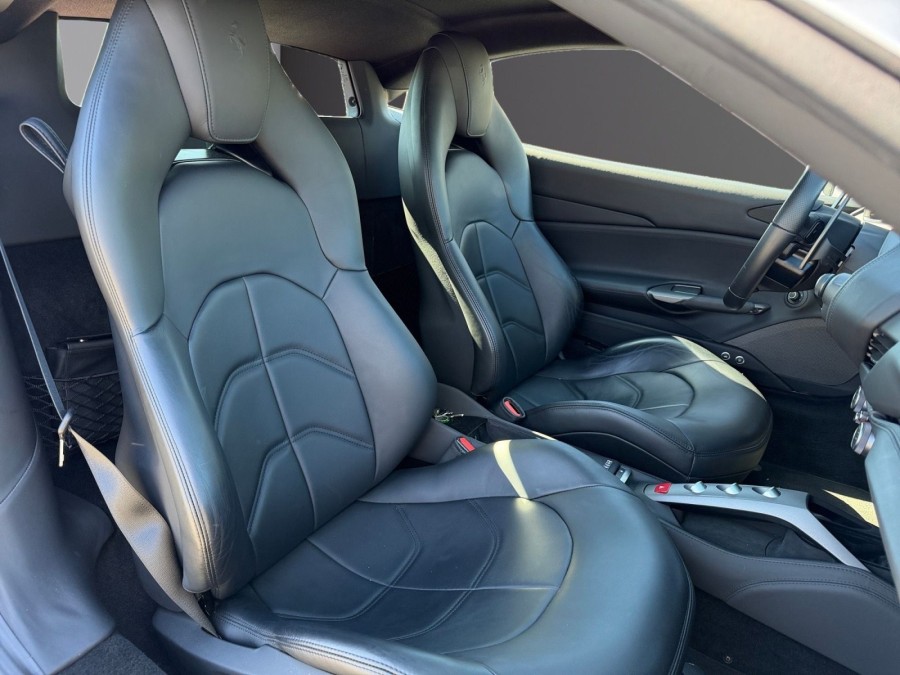 FERRARI d'occasion 488 GTB 488 GTB 3.9 V8 de 2017 Rennes (35)﻿