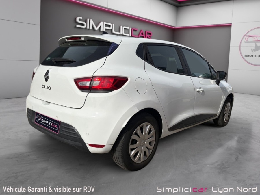 RENAULT d'occasion CLIO 1.5 dCi 75ch energy Air MédiaNav E6C de 2017