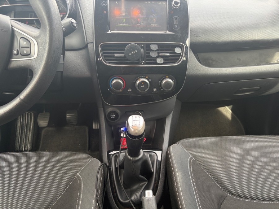 RENAULT d'occasion CLIO 1.5 dCi 75ch energy Air MédiaNav E6C de 2017