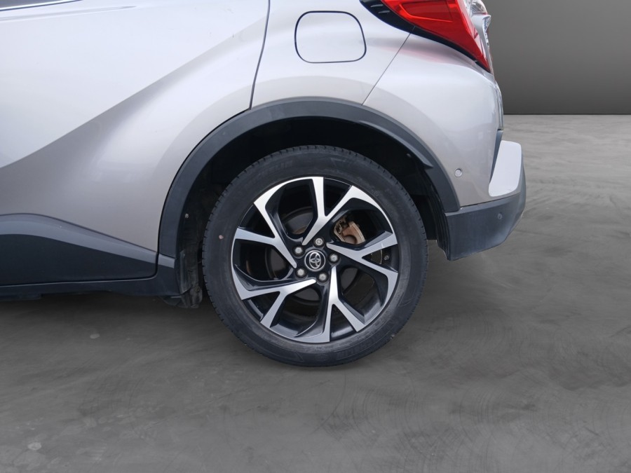 TOYOTA d'occasion CHR 1.8 HYBRIDE 122H DYNAMIC AUTO de 2017 Beauvais