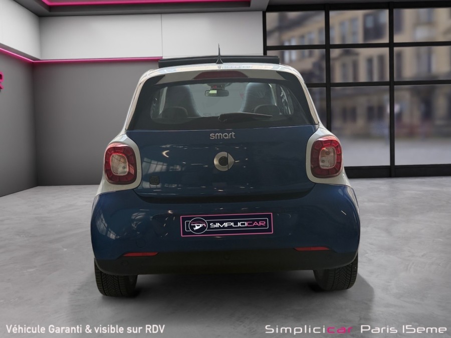 SMART d'occasion FORFOUR ELECTRIC DRIVE PURE 60 KW de 2019 Paris 15