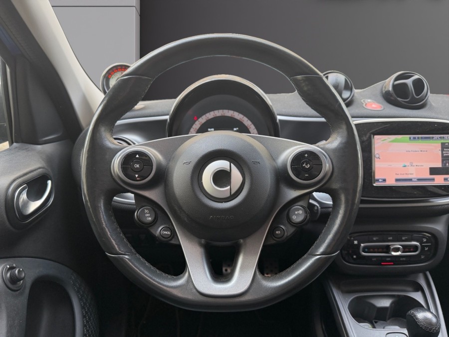 SMART d'occasion FORFOUR ELECTRIC DRIVE PURE 60 KW de 2019 Paris 15
