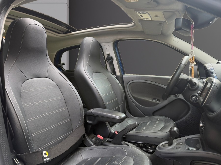 SMART d'occasion FORFOUR ELECTRIC DRIVE PURE 60 KW de 2019 Paris 15