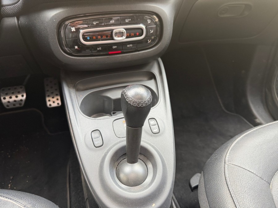 SMART d'occasion FORFOUR ELECTRIC DRIVE PURE 60 KW de 2019 Paris 15
