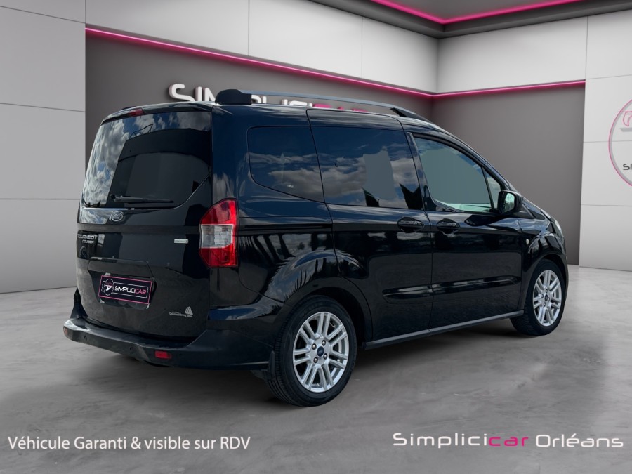 FORD d'occasion TOURNEO COURIER 1 100 ECOBOOST TITANIUM de 2016