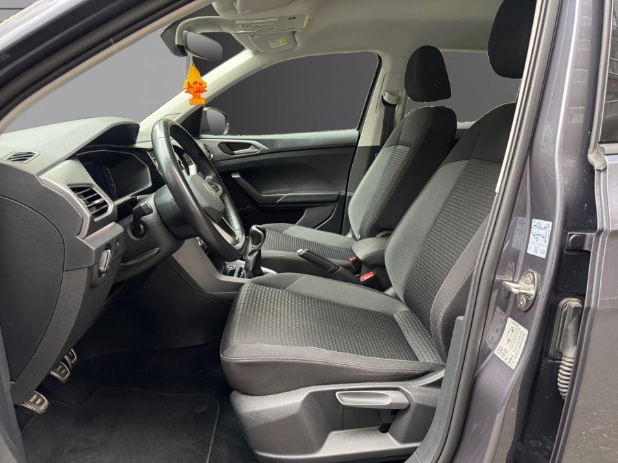 VOLKSWAGEN d'occasion T-CROSS 1 TSI 110 ACTIVE de 2021 Paris 15 (75)﻿