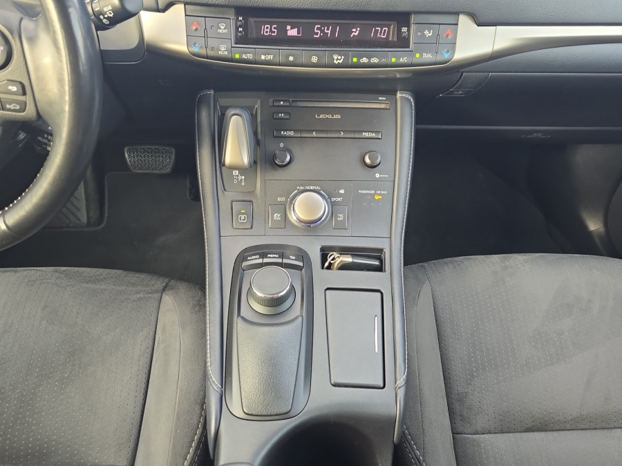 LEXUS d'occasion CT 200h Pack MY20 de 2020 Vichy (03)﻿