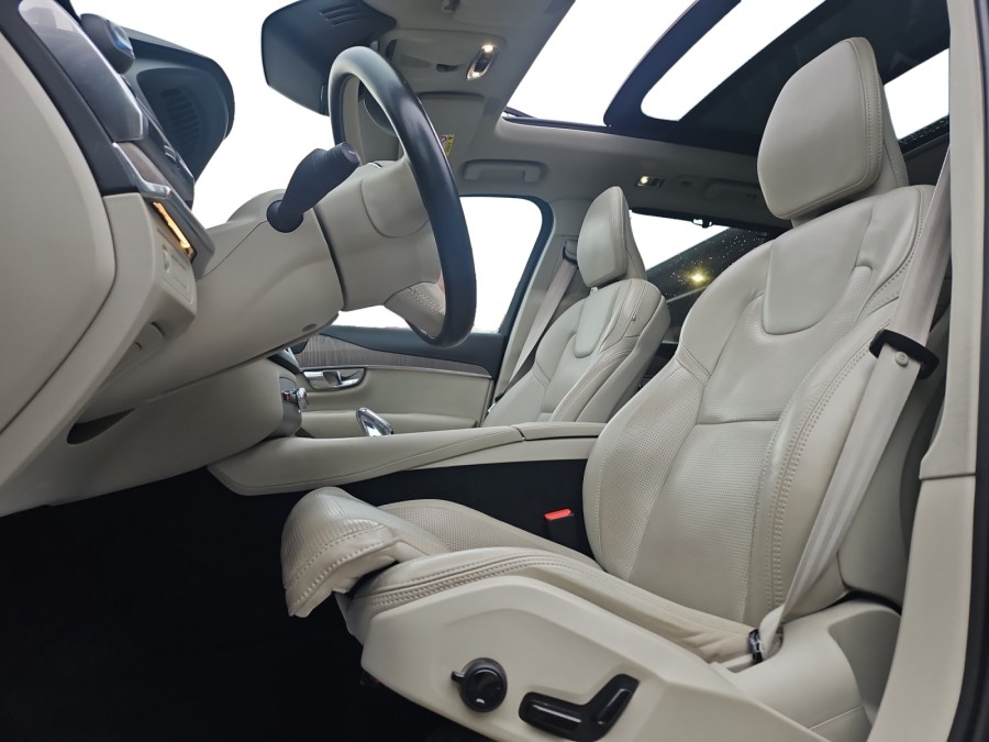 VOLVO d'occasion XC90 T8 AWD 310 + 145ch Inscription Luxe Geartronic