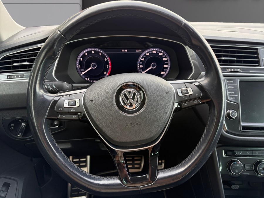 VOLKSWAGEN d'occasion TIGUAN II 1.4 TSI 150 CARAT DSG6 de 2017