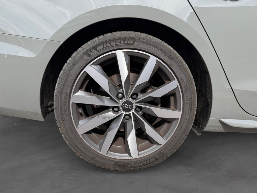AUDI d'occasion A4 Avant 35 TDI 163 S Line S TRONIC de 2022 Lyon Nord