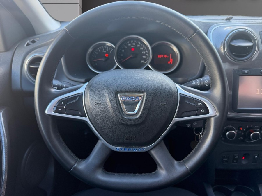DACIA d'occasion SANDERO 0.9 TCe 90ch Stepway de 2017 Lyon St Priest