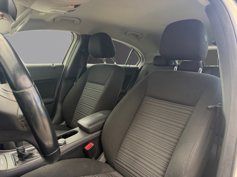 MERCEDES d'occasion A 160 CDI Intuition de 2014 Pontarlier (25)﻿